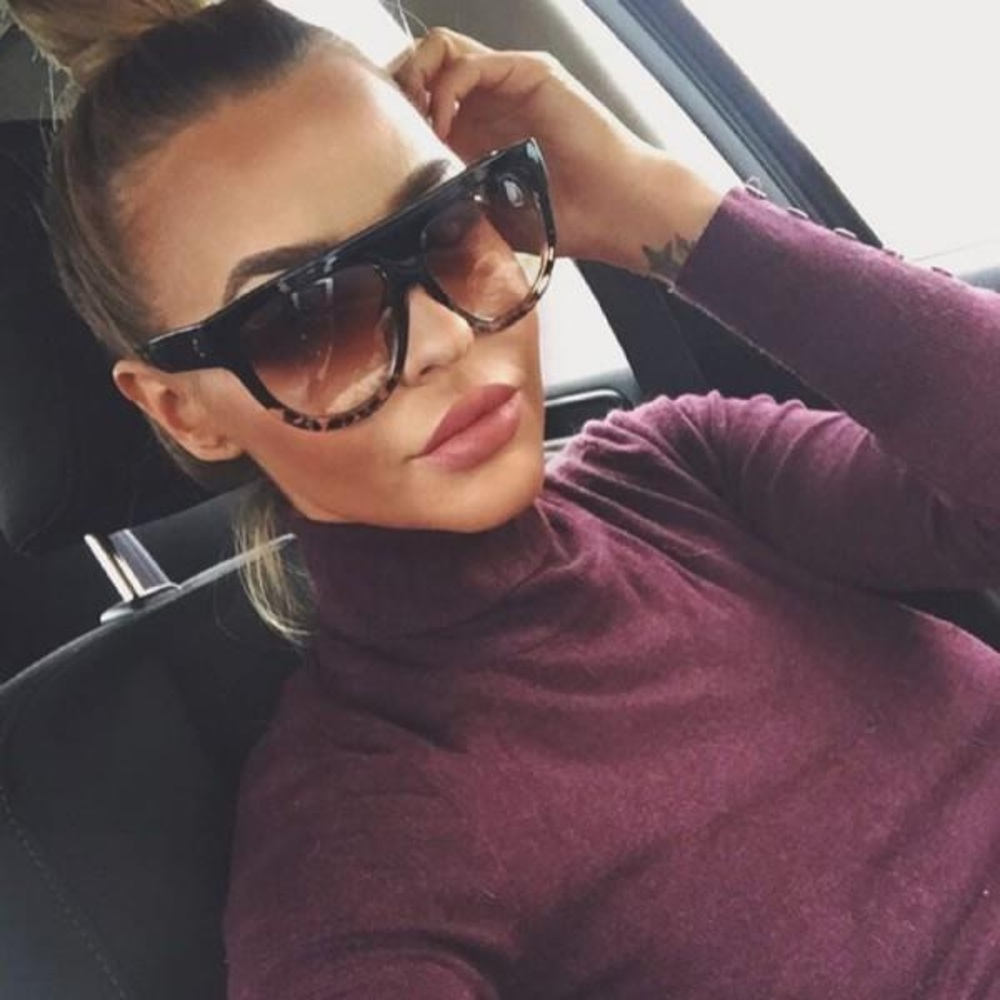 5 âď¸ Rated- Flat Top OmbrĂŠ Oversized Sunglasses - Picture 4 of 8